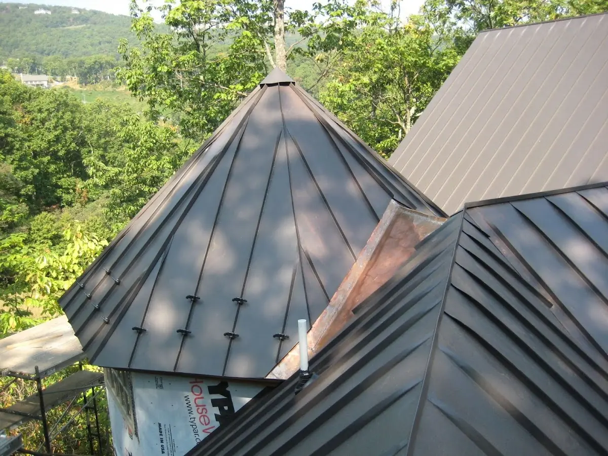 Professional Roof Tarp Installation by Craftsman Roofing in Spring Mills
